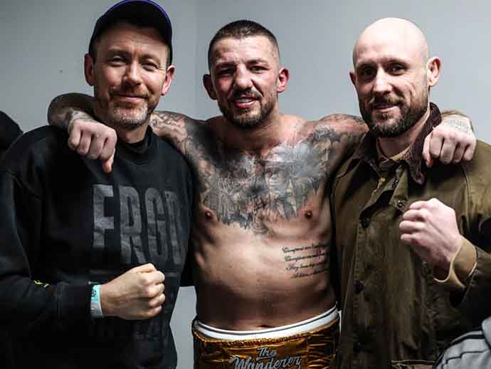 Jordan Reynolds with his team